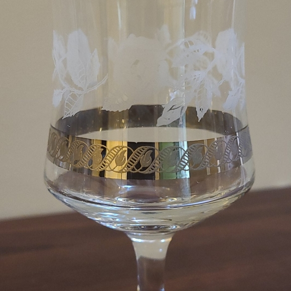 Retro mini wine glass set - Picture 10 of 11